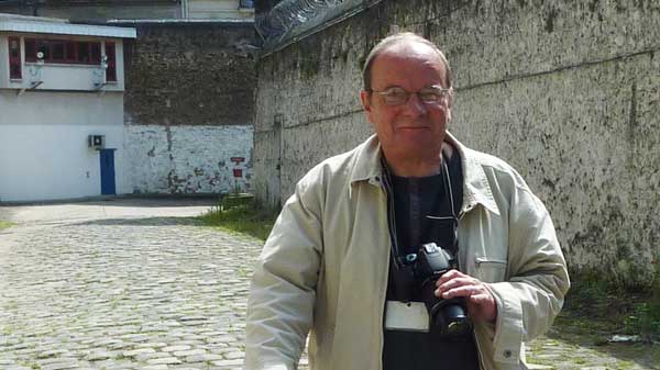 Jean-Claude Vimont en reportage à la prison de Paris La Santé 